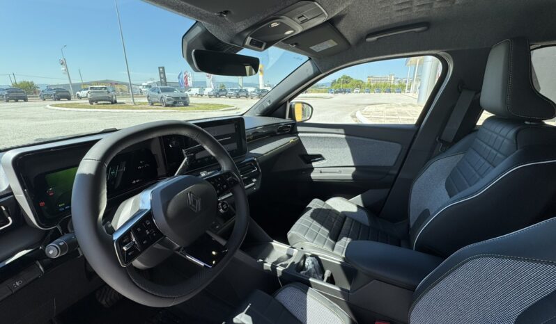 Renault R 4 Electric E-Tech 52kWh 150hp Iconic full