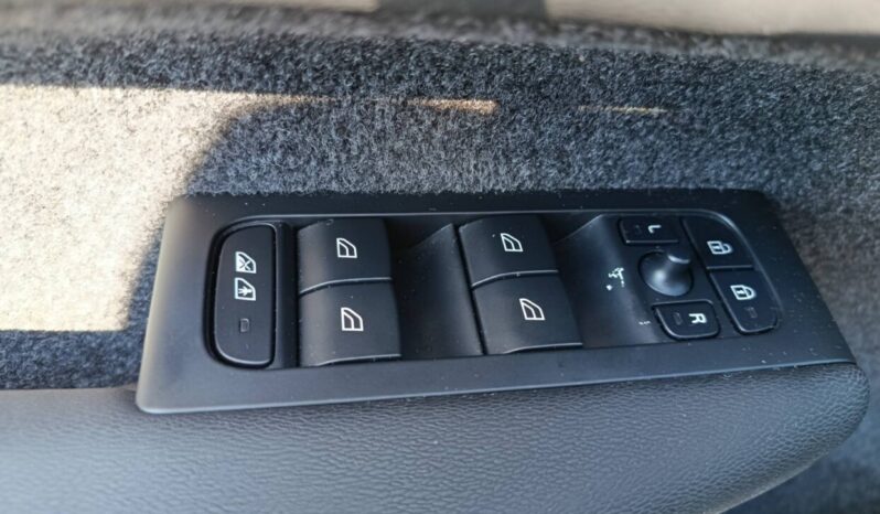 Volvo XC 40 (Π) ΜΕ ΕΡΓΟΣΤΑΣΙΑΚΗ ΕΓΓΥΗΣΗ ΕΛΛΗΝΙΚΗΣ ΑΝΤΙΠΡΟΣΩΠΕΙΑΣ full