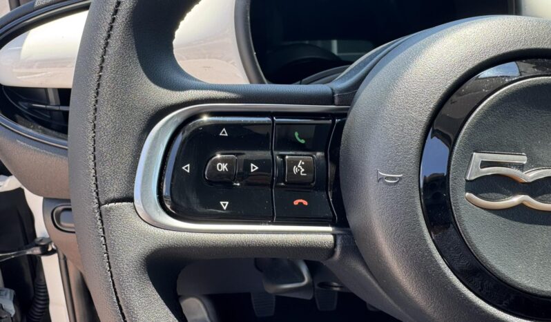 FIaT 500 Hybrid ICON Cabrio 1.0 GSE 65cv Petrol, mild hybrid (48V) full