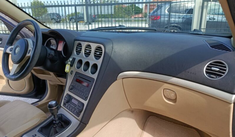 Alfa Romeo 159 1.9 JTS DISTINCT full