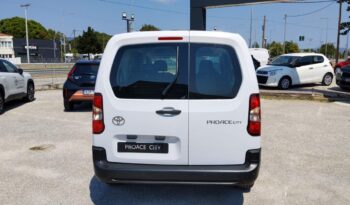 Toyota PROACE CITY VERSO L2 1.2T 110hp Shuttle/7s full