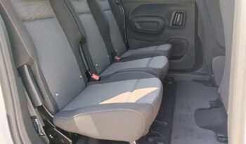 Toyota PROACE CITY VERSO L2 1.2T 110hp Shuttle/7s full