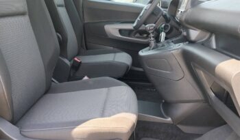 Toyota PROACE CITY VERSO L2 1.2T 110hp Shuttle/7s full
