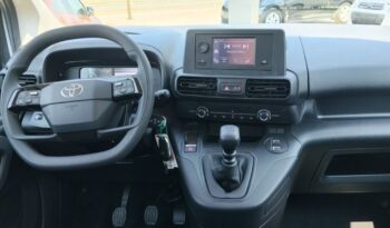 Toyota PROACE CITY VERSO L2 1.2T 110hp Shuttle/7s full