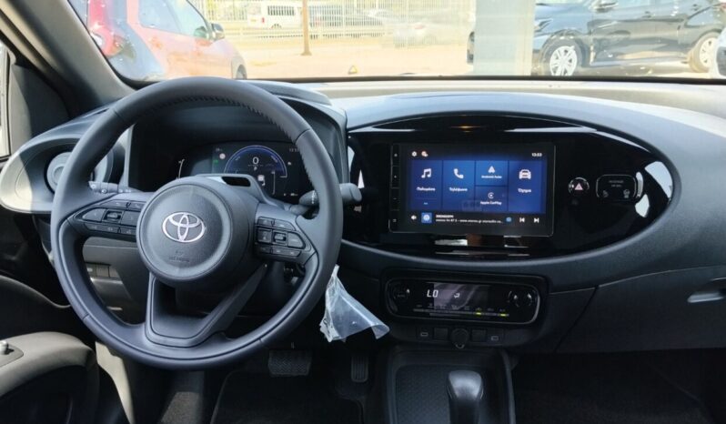 Toyota AYGO Cross(X) 1.5P HDF 116hp X-PLAY full