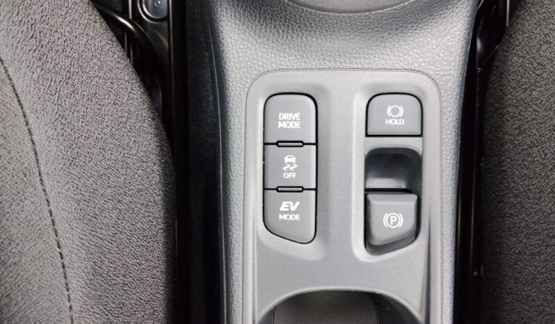 Toyota AYGO Cross(X) 1.5P HDF 116hp X-PLAY full