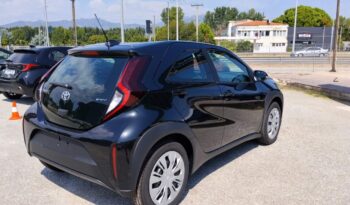 Toyota AYGO Cross(X) 1.5P HDF 116hp X-PLAY full