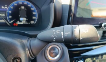 Toyota Yaris Cross 1.5 HDF 130hp AWD Premier Edition full