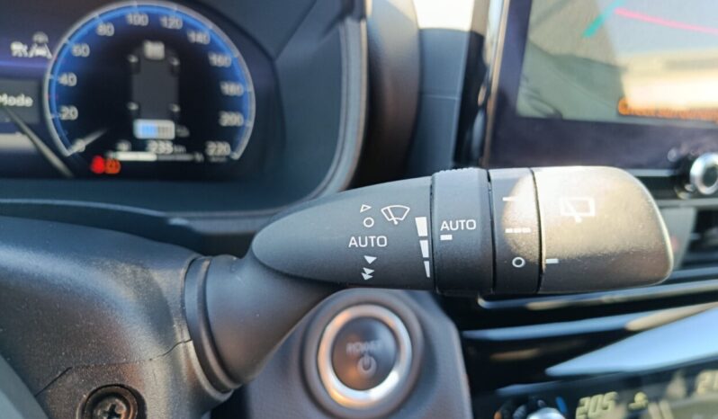 Toyota Yaris Cross 1.5 HDF 130hp AWD Premier Edition full