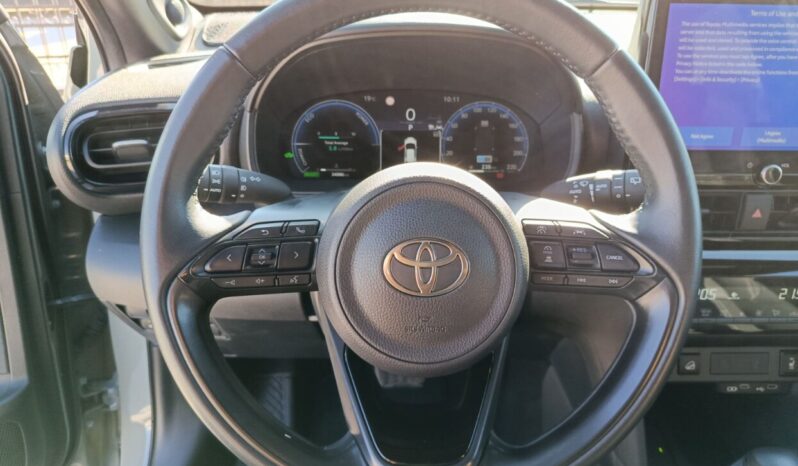 Toyota Yaris Cross 1.5 HDF 130hp AWD Premier Edition full