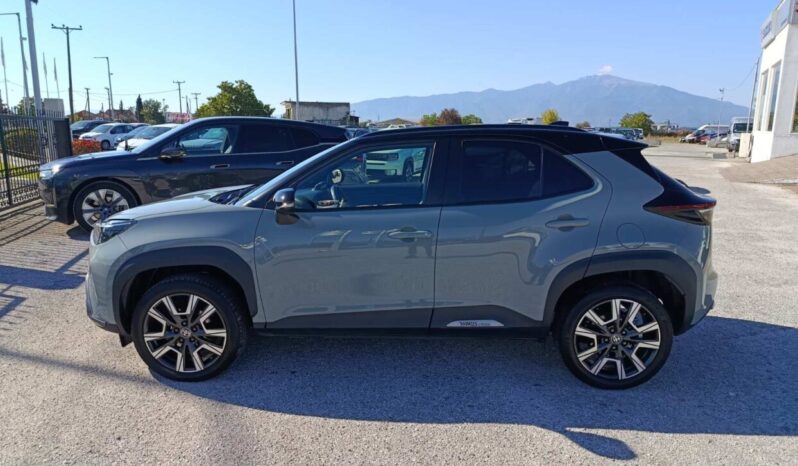 Toyota Yaris Cross 1.5 HDF 130hp AWD Premier Edition full