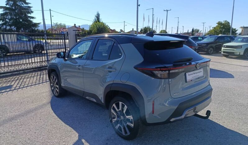 Toyota Yaris Cross 1.5 HDF 130hp AWD Premier Edition full