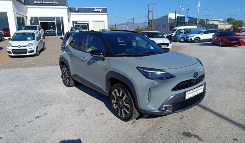 Toyota Yaris Cross 1.5 HDF 130hp AWD Premier Edition full