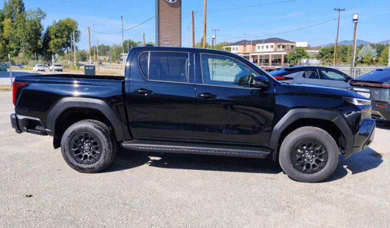 TOYOTA HILUX DC 4X4 2.8D 204hp 48V CRUISER A/T full