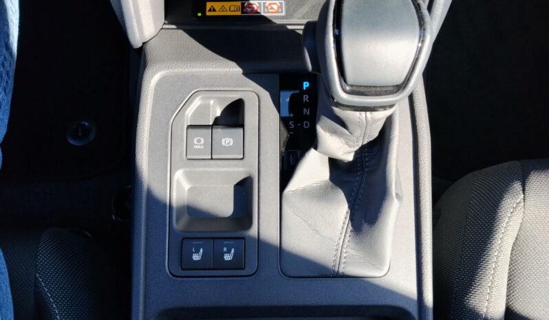 TOYOTA HILUX DC 4X4 2.8D 204hp 48V CRUISER A/T full