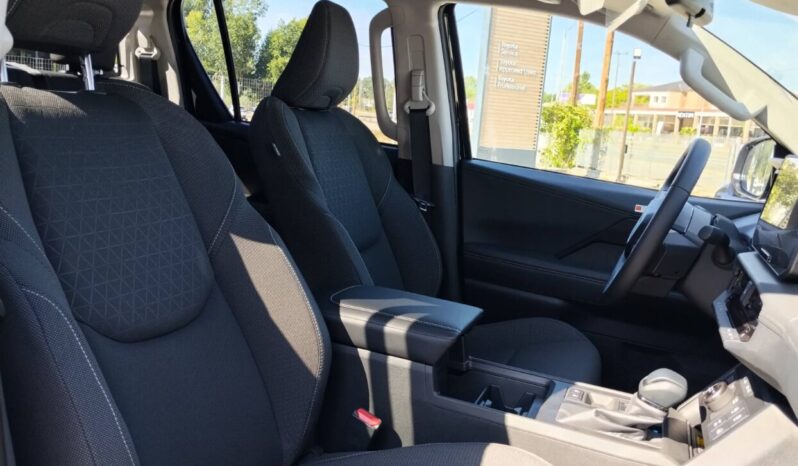 TOYOTA HILUX DC 4X4 2.8D 204hp 48V CRUISER A/T full