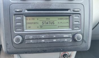 Volkswagen Touran 1.6 BENZINH 102hp full