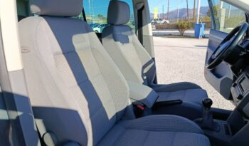 Volkswagen Touran 1.6 BENZINH 102hp full