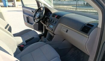 Volkswagen Touran 1.6 BENZINH 102hp full