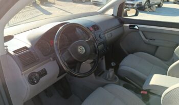 Volkswagen Touran 1.6 BENZINH 102hp full