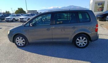 Volkswagen Touran 1.6 BENZINH 102hp full