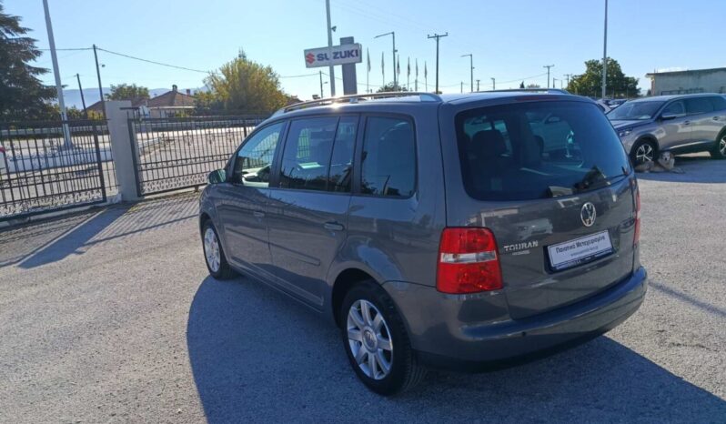 Volkswagen Touran 1.6 BENZINH 102hp full