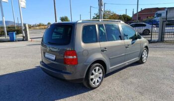 Volkswagen Touran 1.6 BENZINH 102hp full