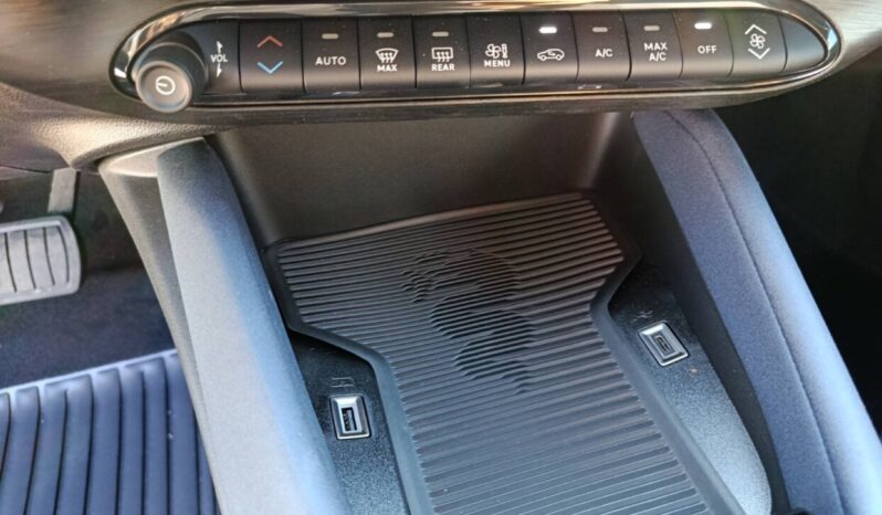 Alfa Romeo Junior Core 1.2 eDCT 145hp MHEV full