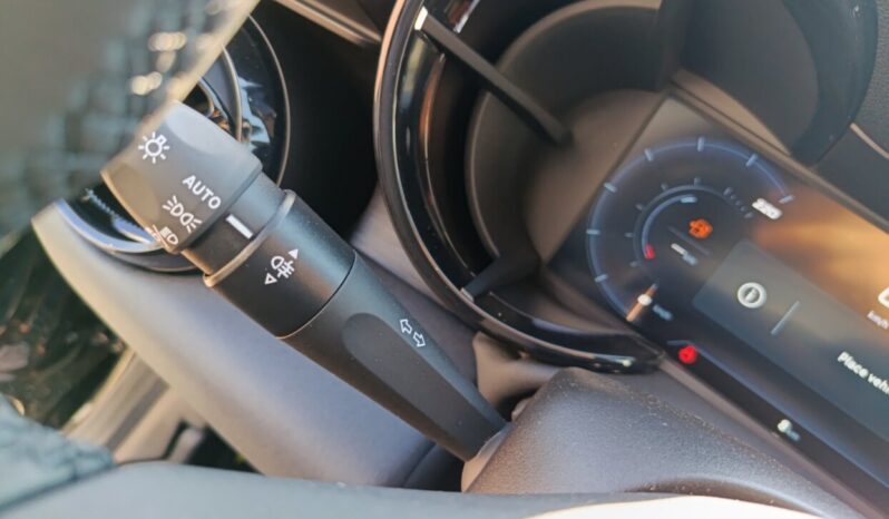 Alfa Romeo Junior Core 1.2 eDCT 145hp MHEV full