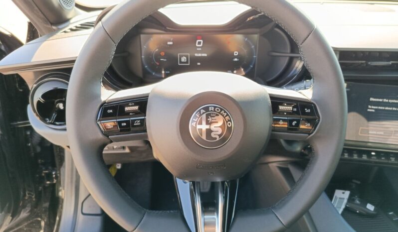 Alfa Romeo Junior Core 1.2 eDCT 145hp MHEV full