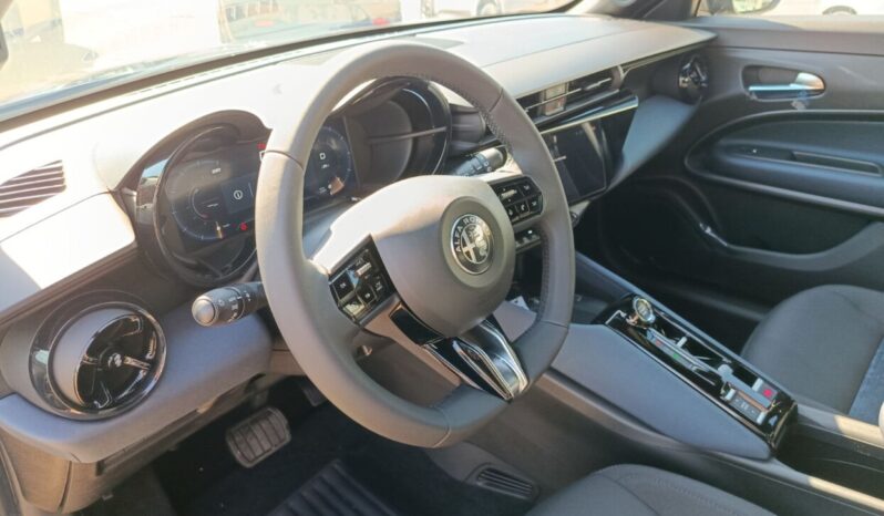 Alfa Romeo Junior Core 1.2 eDCT 145hp MHEV full