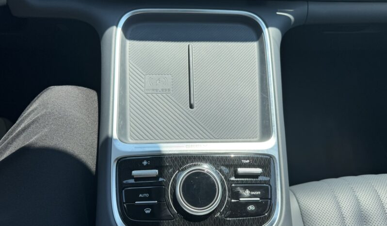 GEELY STARRAY EM-i PHEV TECH full