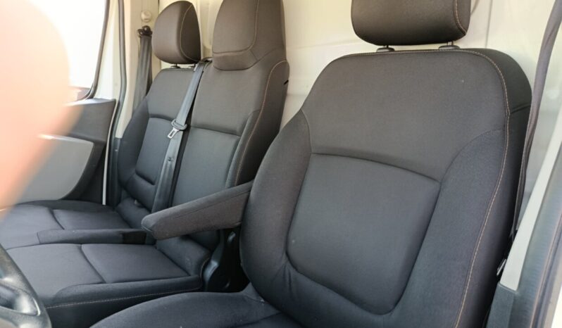 Renault Trafic 1.6 Diesel L1H1 full
