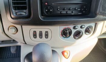 Renault Trafic 2.5 Diesel full
