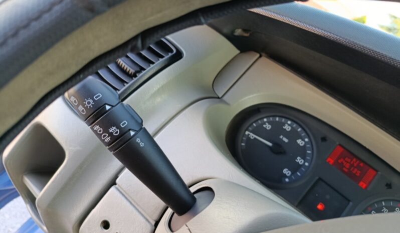 Renault Trafic 2.5 Diesel full