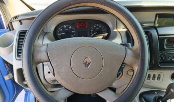 Renault Trafic 2.5 Diesel full