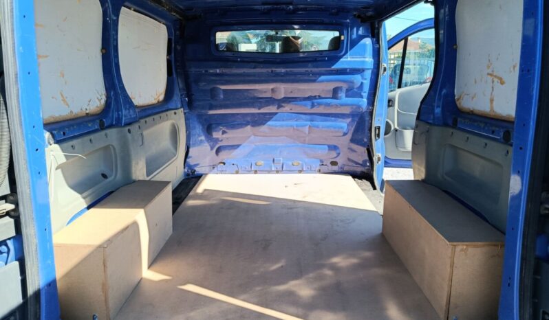 Renault Trafic 2.5 Diesel full