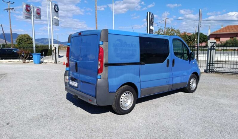 Renault Trafic 2.5 Diesel full