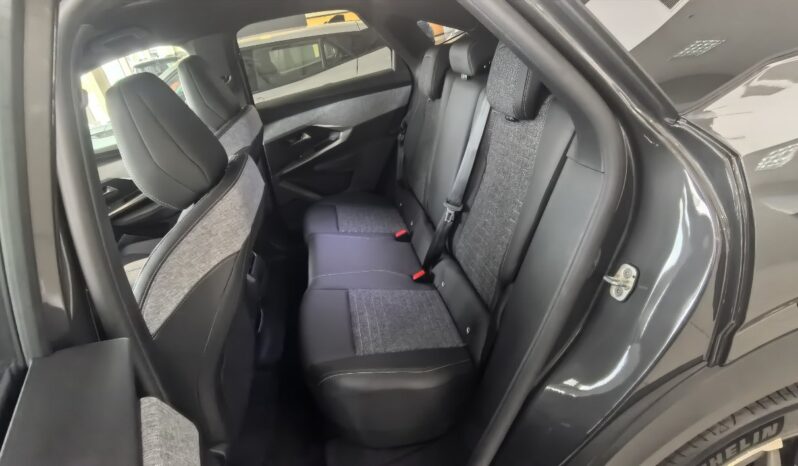 PEUGEOT 3008 HYBRID 145 e-DCS6 STYLE full