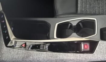 PEUGEOT 3008 HYBRID 145 e-DCS6 STYLE full