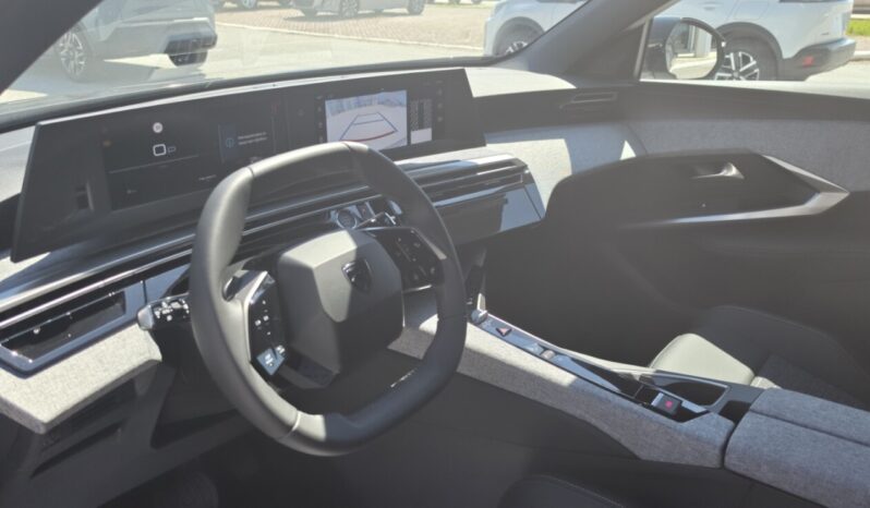 PEUGEOT 3008 HYBRID 145 e-DCS6 STYLE full