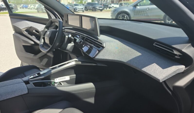 PEUGEOT 3008 HYBRID 145 e-DCS6 STYLE full