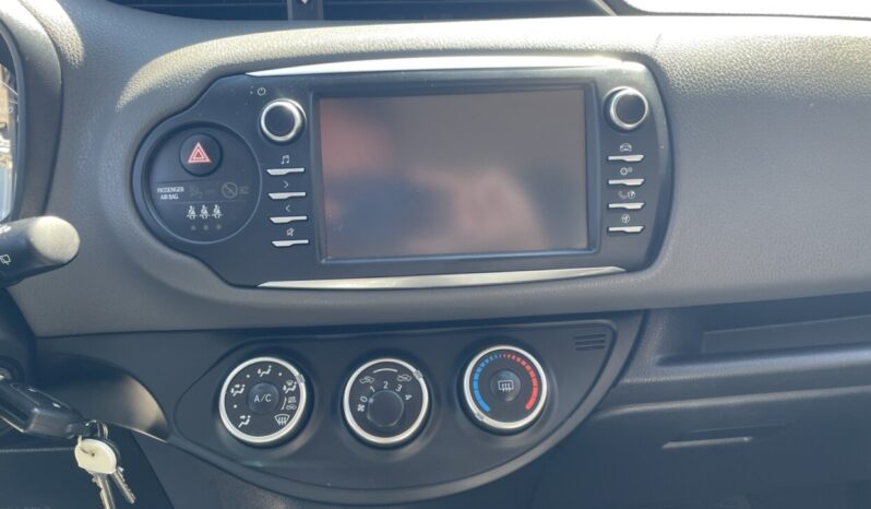 Toyota Yaris 1.5 Style 109hp ΕΛΛΗΝΙΚΗΣ ΑΝΤΙΠΡΟΣΩΠΕΙΑΣ full
