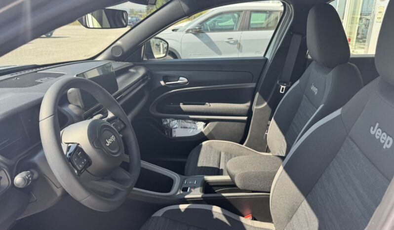 Jeep AVENGER 1.2 110HP MHEV DCT LONGITUDE full