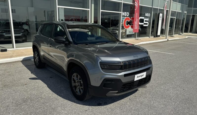 Jeep AVENGER 1.2 110HP MHEV DCT LONGITUDE full
