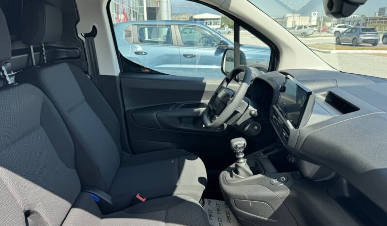 FIAT PROFESSIONAL Doblo Van L1H1 1.5cc full