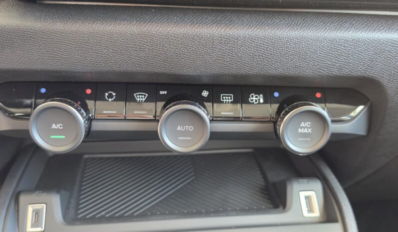 Citroen C4 FL Hybrid 145hp Automa c PLUS TECH PACK full