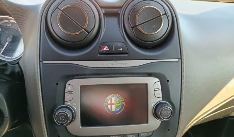 Alfa Romeo MITO 1.3 Diesel 85hp full