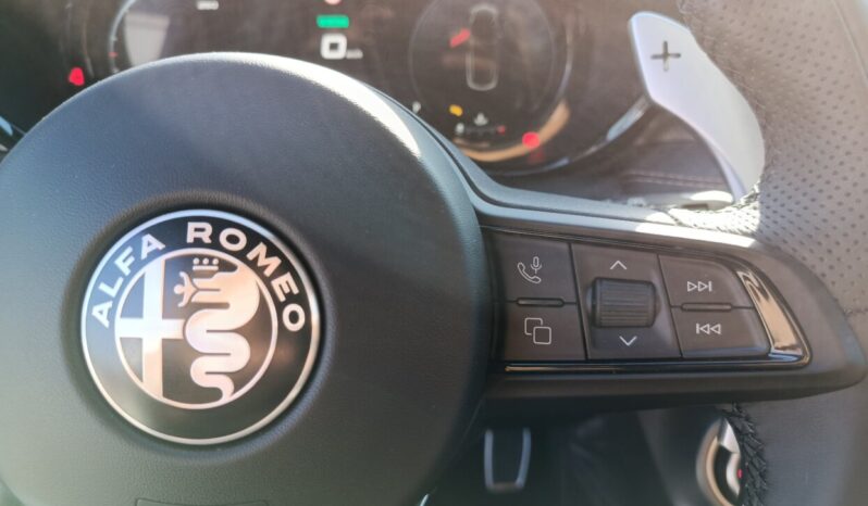 Alfa Romeo Tonale Ti 1.5 DDCT 175hp MHEV MY26 full
