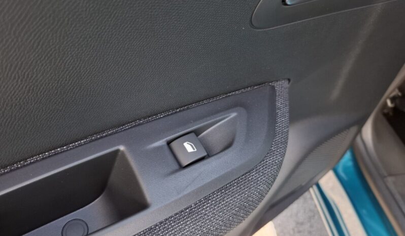 PEUGEOT 2008 FL 1.2 STYLE 100HP full